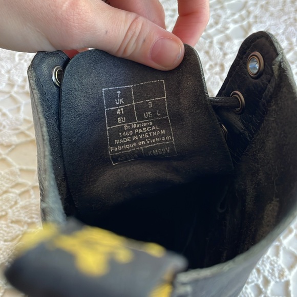 Dr. Martens 1460 Pascal - Picture 5 of 8